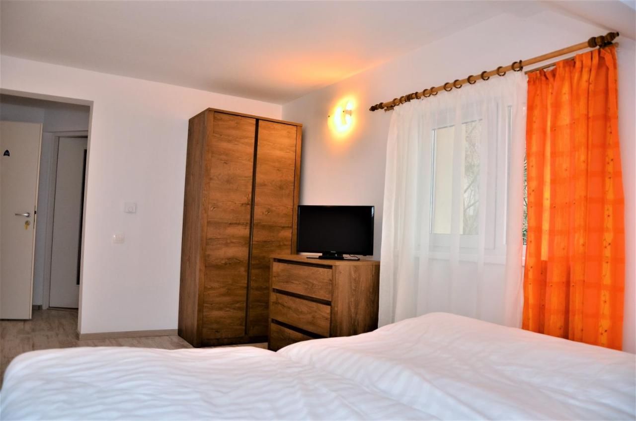 Гостевой дом Vila Alba Брашов-44