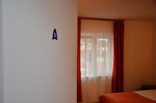 Гостевой дом Vila Alba Брашов Двухместный номер с 1 кроватью или 2 отдельными кроватями, вид на город-4